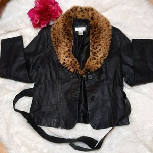 NWOT VINTAGE LEATHER JACKET